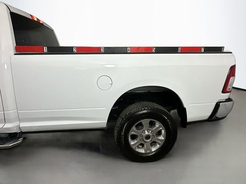 Used 2024 RAM 3500 Big Horn AWD/4WD image 35