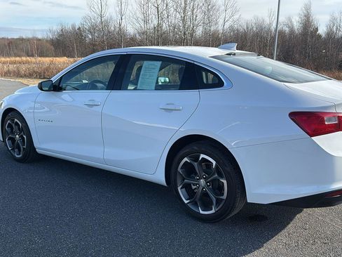 Used 2024 Chevrolet Malibu LT image 11