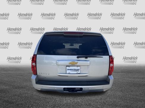 Used 2013 Chevrolet Tahoe LT w/ Luxury Package RWD image 9