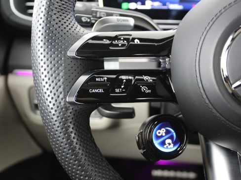 Used 2024 Mercedes-Benz GLE 53 AMG 4MATIC image 16