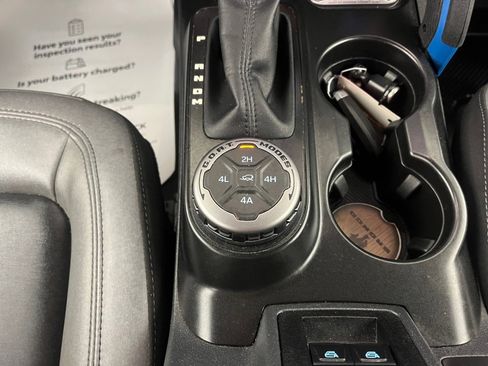 Used 2023 Ford Bronco Black Diamond image 23