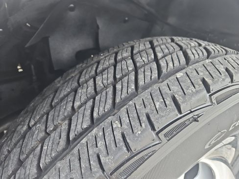 Used 2015 Chevrolet Express 3500 w/ Shuttle Bus Package image 49