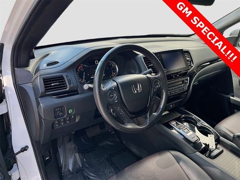 Used 2023 Honda Ridgeline Black Edition image 9