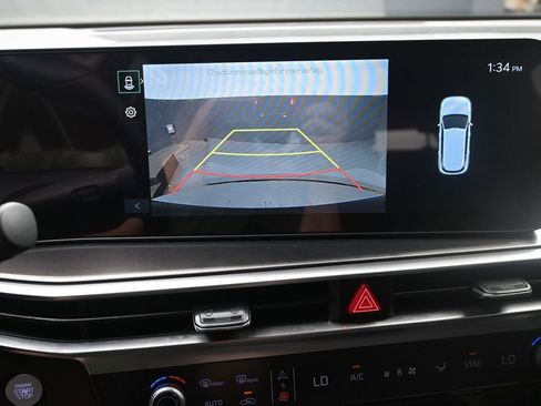 Used 2025 Kia Sorento S w/ Panoramic Sunroof Package FWD image 12