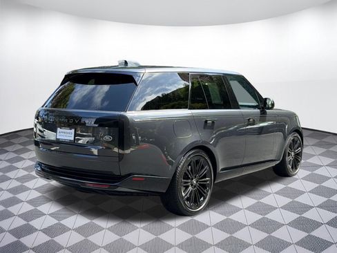 Used 2023 Land Rover Range Rover SE AWD/4WD image 9