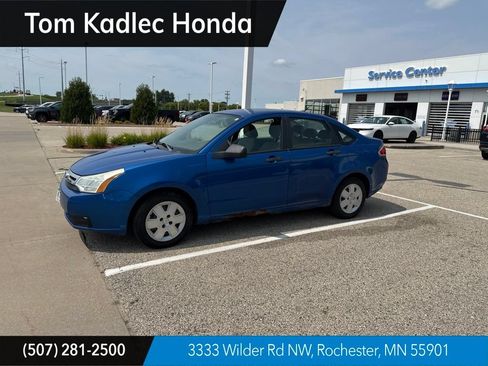 Used 2011 Ford Focus S FWD image 1