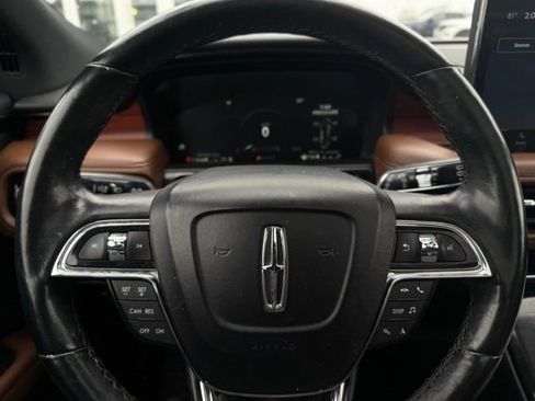 Certified 2023 Lincoln Nautilus Reserve image 26