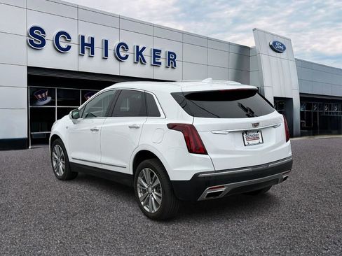 Used 2024 Cadillac XT5 Premium Luxury image 3
