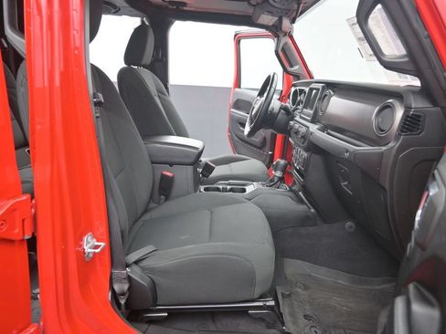 Used 2021 Jeep Gladiator Sport AWD/4WD image 18