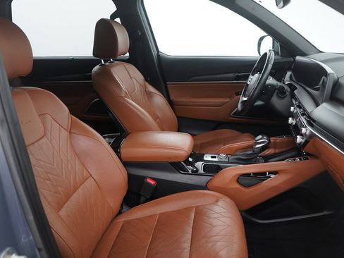 Used 2023 Kia Telluride SX X-Line image 10