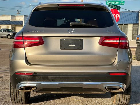 Used 2019 Mercedes-Benz GLC 350e 4MATIC image 6