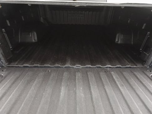 Used 2019 GMC Sierra 1500 Elevation image 29