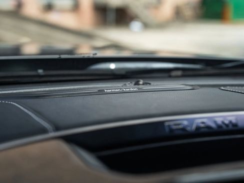 Used 2019 RAM 2500 Limited AWD/4WD image 31
