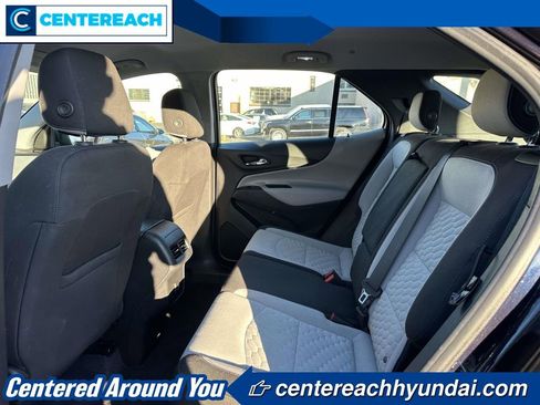 Used 2020 Chevrolet Equinox LS image 9