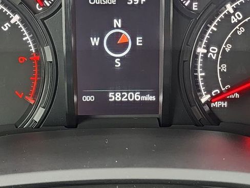 Used 2020 Toyota 4Runner SR5 Premium w/ Moonroof Package image 24