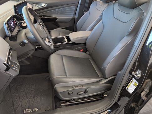 Used 2023 Volkswagen ID.4 Pro S image 16
