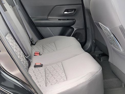 Certified 2025 Nissan Kicks SV w/ SV Premium Package AWD/4WD image 24