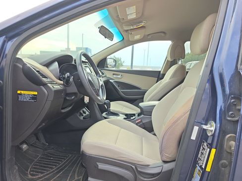 Used 2017 Hyundai Santa Fe Sport image 6