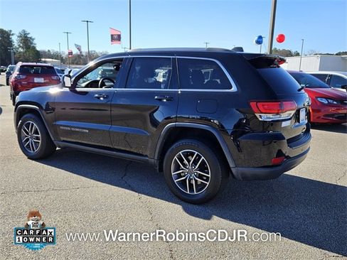 Used 2020 Jeep Grand Cherokee Laredo w/ 18" Wheel & 8.4" Radio Group image 9