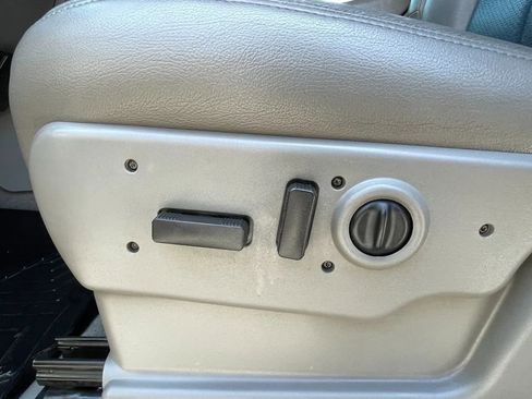 Used 2007 Chevrolet Silverado 3500 LT w/ Heavy-Duty Power Package image 15