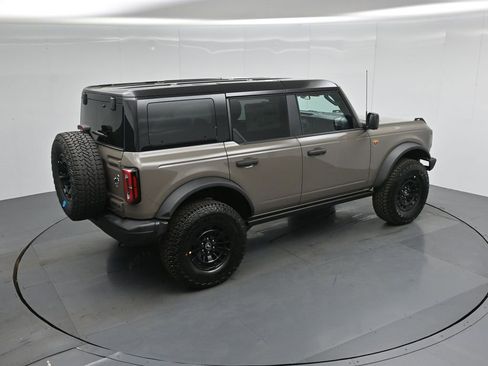 New 2026 Ford Bronco Badlands image 38