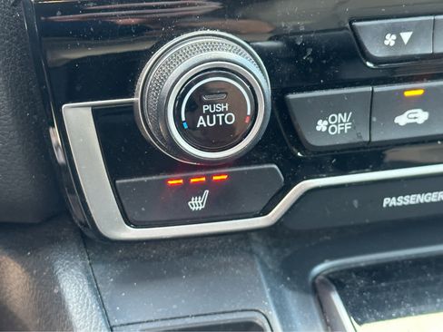 Used 2017 Honda CR-V EX-L image 18