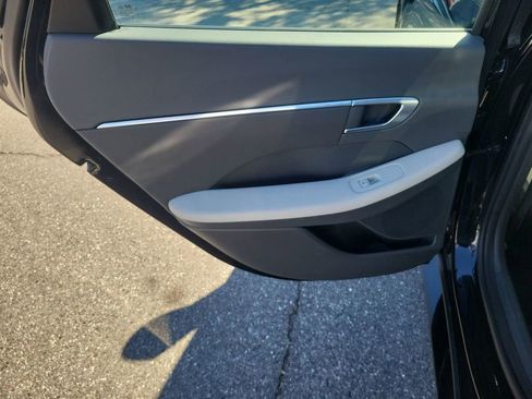 Used 2022 Hyundai Sonata SEL w/ Cargo Package image 38