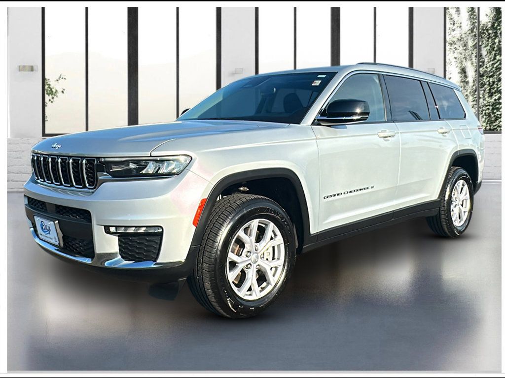 Used 2022 Jeep Grand Cherokee L Limited w/ Trailer Tow Group (B) AWD/4WD image 1