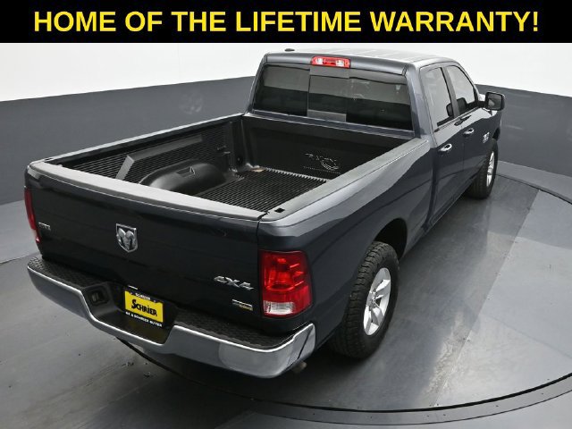 Used 2018 RAM 1500 Classic SLT AWD/4WD image 49