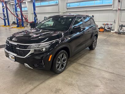 Used 2024 Kia Seltos LX
