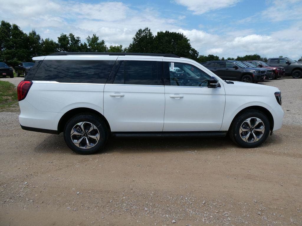 New 2027 Ford Expedition Max Active AWD/4WD image 4
