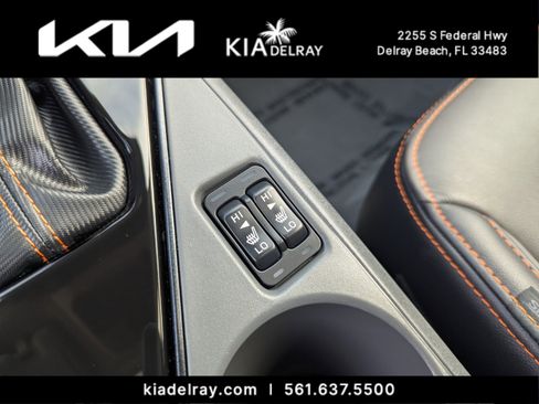 Used 2024 Subaru Crosstrek 2.5i Limited image 27