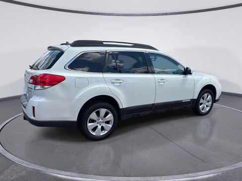 Used 2012 Subaru Outback 2.5i Limited w/ Moonroof Pkg AWD/4WD image 4