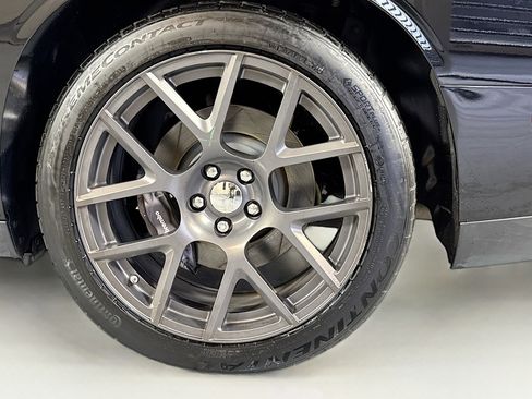 Used 2016 Dodge Challenger R/T Scat Pack w/ Leather Interior Group image 30