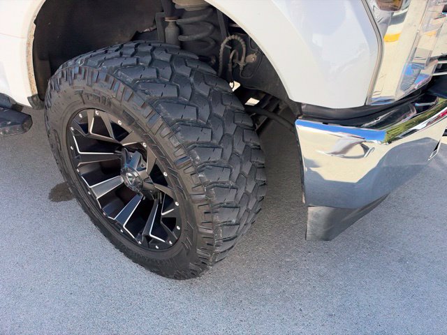Used 2019 Ford F250 Lariat w/ FX4 Off-Road Package AWD/4WD image 9