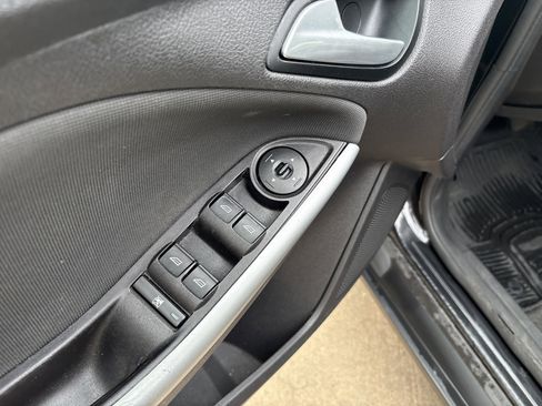 Used 2013 Ford Focus SE FWD image 15