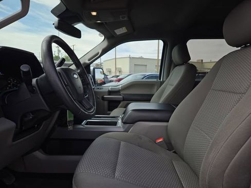 Used 2019 Ford F150 XLT w/ Equipment Group 302A Luxury AWD/4WD image 14