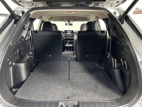 Used 2024 Mitsubishi Outlander SE image 18