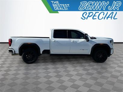 Used 2025 GMC Sierra 2500 AT4 w/ AT4 Premium Plus Package
