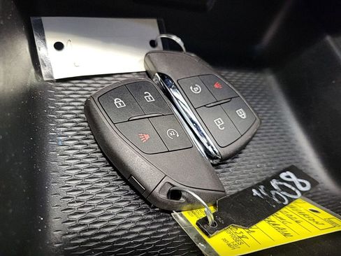 Used 2026 GMC Terrain Elevation image 12