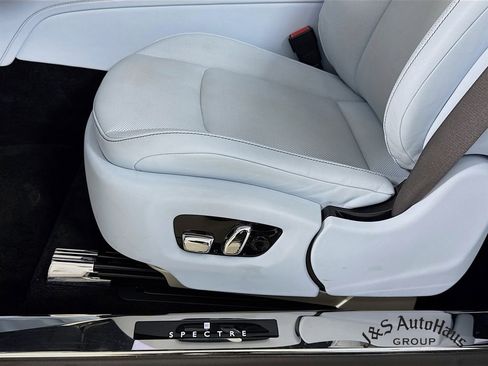 Used 2024 Rolls-Royce Spectre w/ Spectre Launch Package image 25