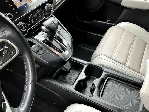 Used 2019 Honda CR-V Touring image 16