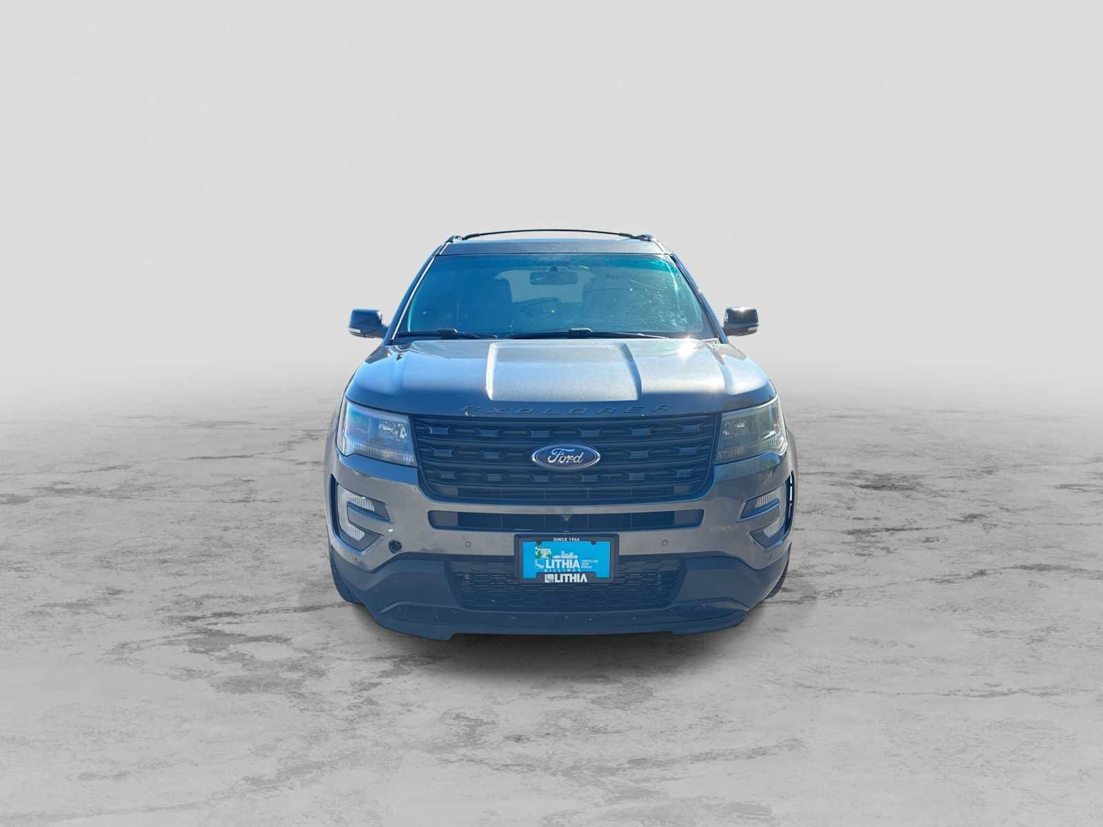 Used 2016 Ford Explorer Sport w/ Equipment Group 401A AWD/4WD image 3