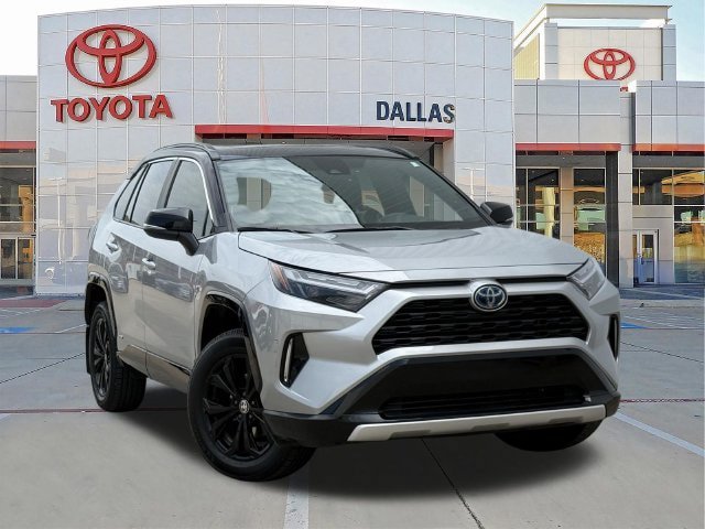 Used 2022 Toyota RAV4 XSE AWD/4WD image 1