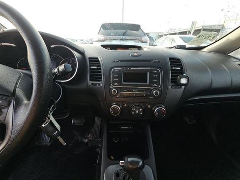 Used 2016 Kia Forte LX FWD image 12