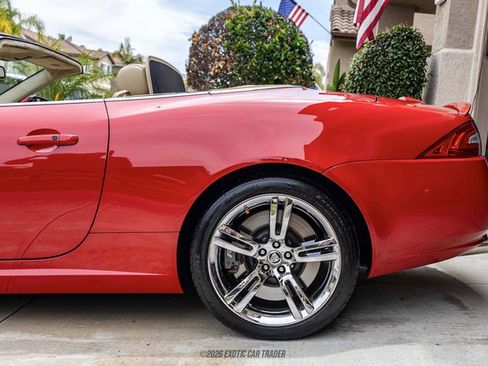 Used 2010 Jaguar XKR R RWD image 5