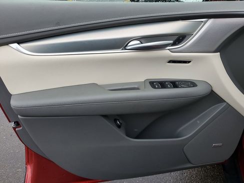 Used 2024 Cadillac XT5 Premium Luxury image 22