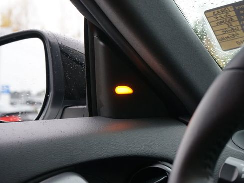 Used 2024 Nissan Z Sport image 23