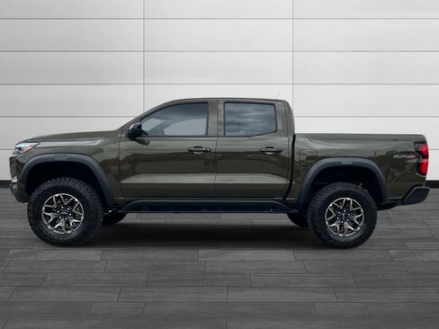 Used 2024 Chevrolet Colorado ZR2 AWD/4WD image 3