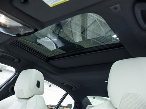 New 2026 BMW 530i xDrive image 16